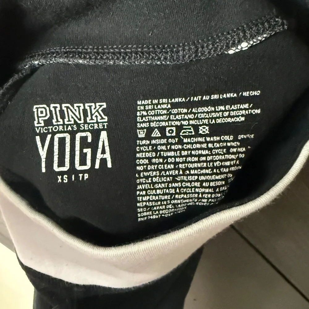 Victoria's Secret PINK Yoga Leggings XS Black Logo Tape High Rise Athleisure